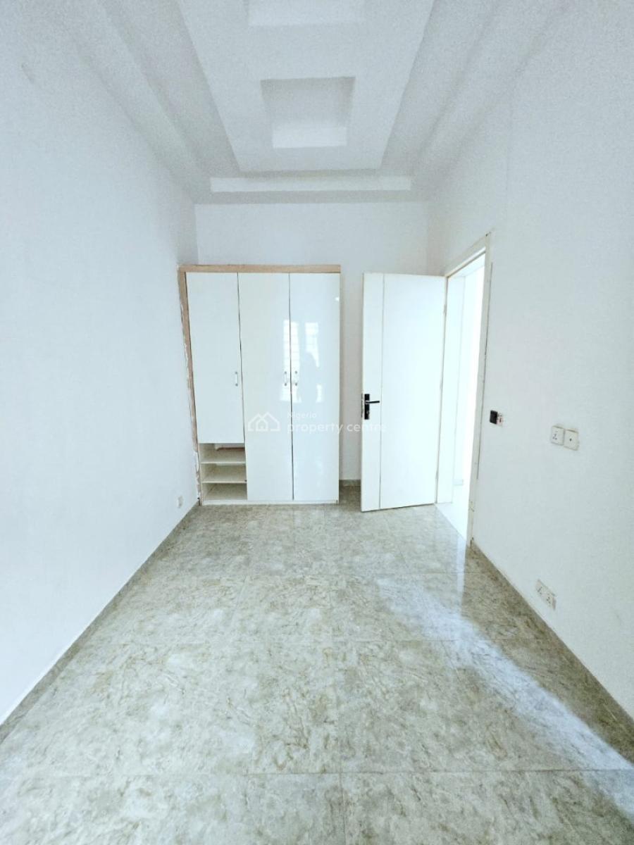 Spacious and Neat 4 Bedroom Semi Detached Duplex, Osapa, Lekki, Lagos, Semi-detached Duplex for Rent