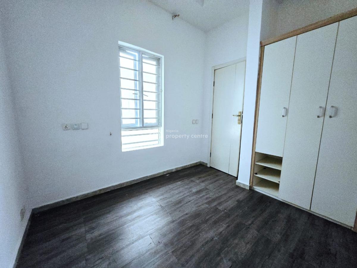 Spacious and Neat 4 Bedroom Semi Detached Duplex, Osapa, Lekki, Lagos, Semi-detached Duplex for Rent