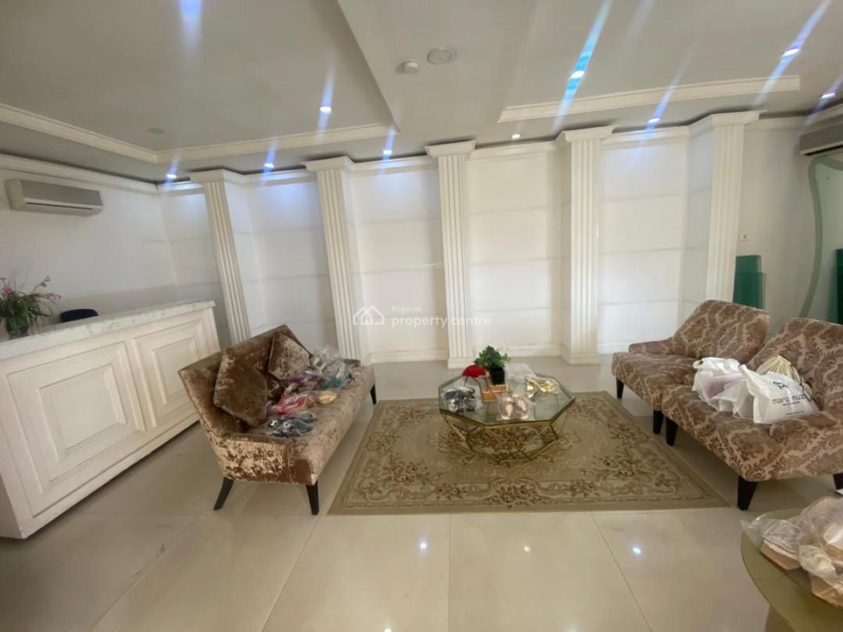 Exquisite 2 Bedroom Bungalow, Lekki Phase 1, Lekki, Lagos, House for Rent