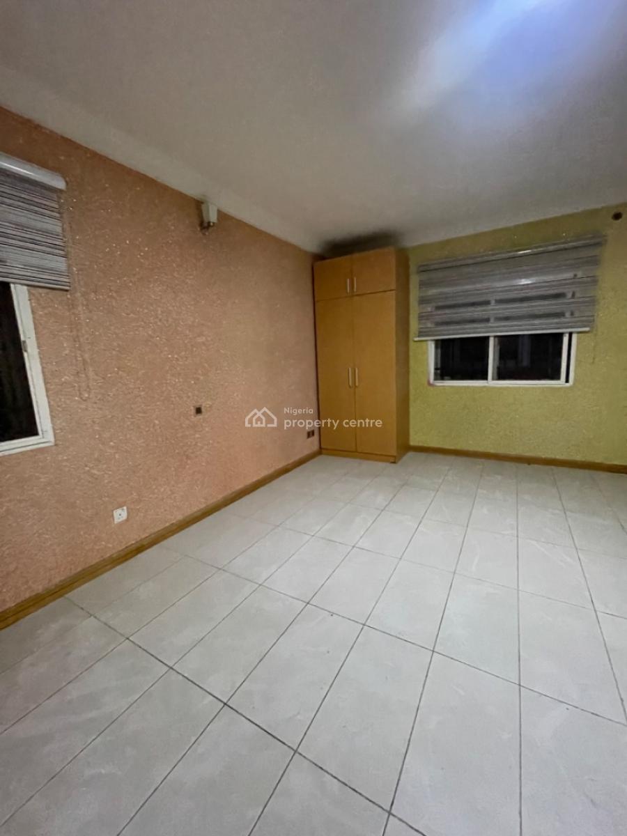 Spacious 4 Bedroom Terraced Duplex, Osapa, Lekki, Lagos, Terraced Duplex for Sale