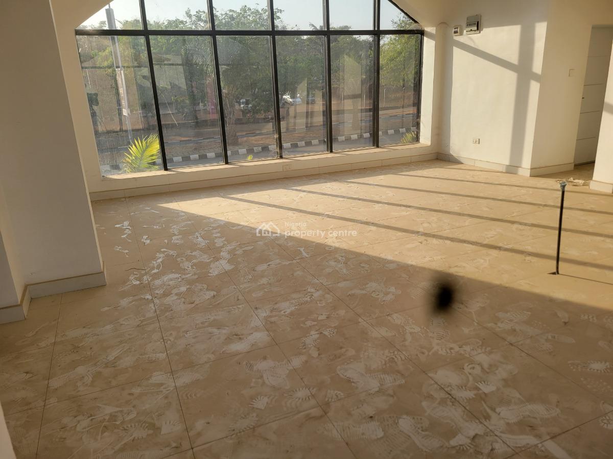 Serviced Showroom, Garki, Abuja, Plaza / Complex / Mall for Rent