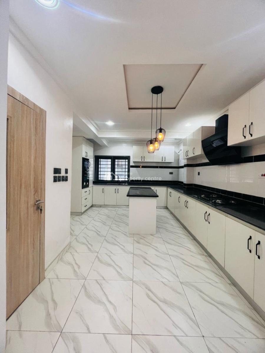 Exquisite 4 Bedrooms Terrace with Bq, Lekki Phase 1, Lekki, Lagos, Terraced Duplex for Rent