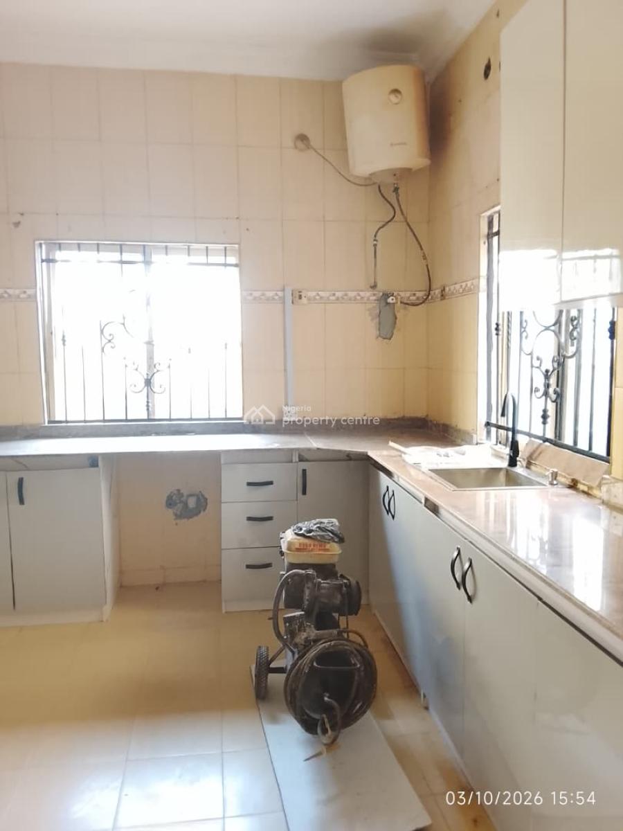 3 Bedrooms Apartment with a Bq and a Study Room, Lekki Phase 1, Lekki, Lagos, House for Rent