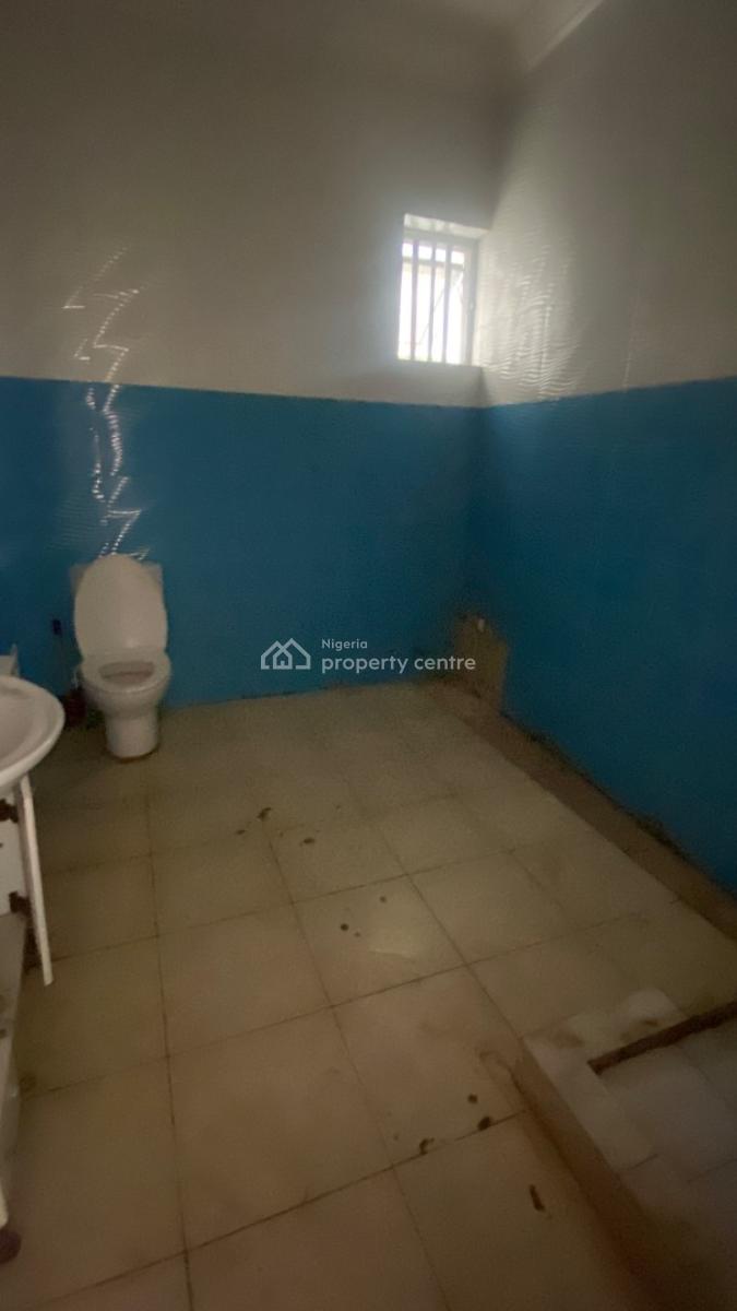 Spacious Studio Apartment with Personal Kitchen, Chevy View Estate, Lekki Expressway, Lekki, Lagos, Flat / Apartment for Rent