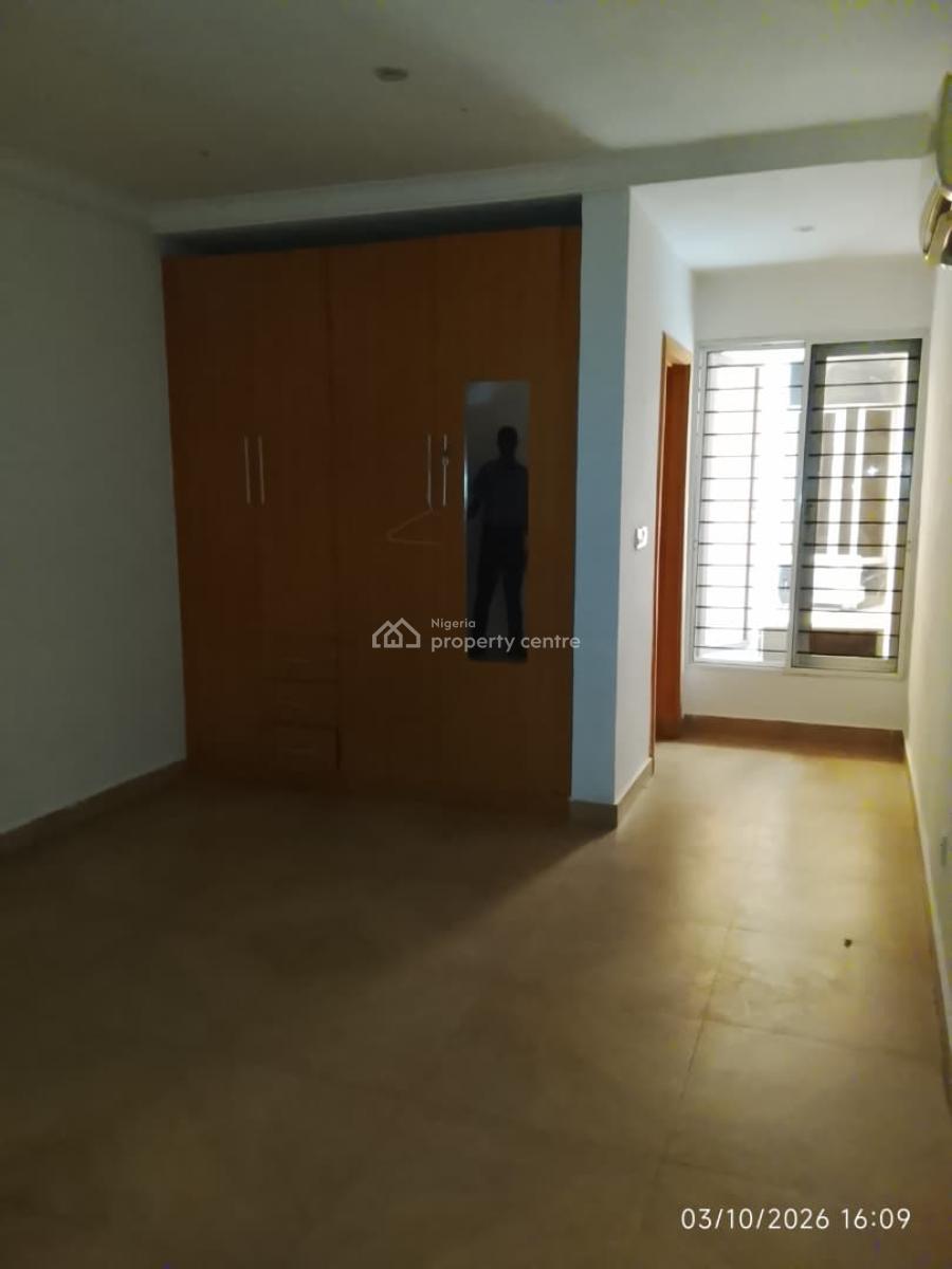 1 Bedroom Apartment with a Gym and Swimming Pool, Lekki Phase 1, Lekki, Lagos, House for Rent
