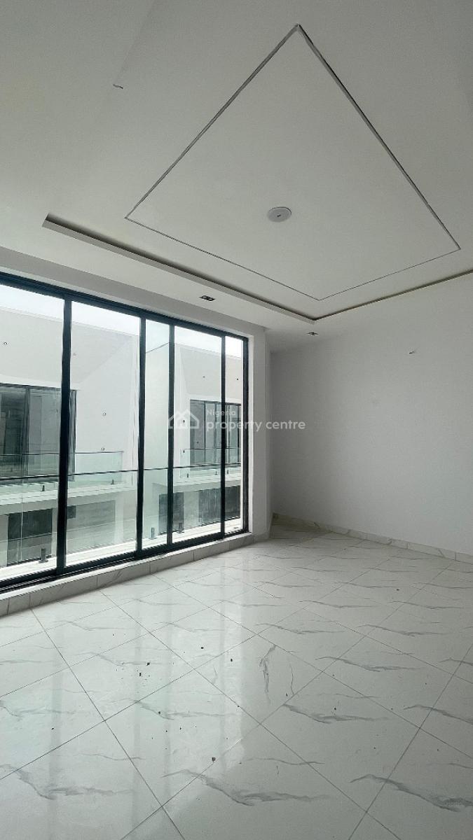 a Well Designed   4 Bedroom Semi Detached  with Bq, Ikota, Lekki, Lagos, Semi-detached Duplex for Sale