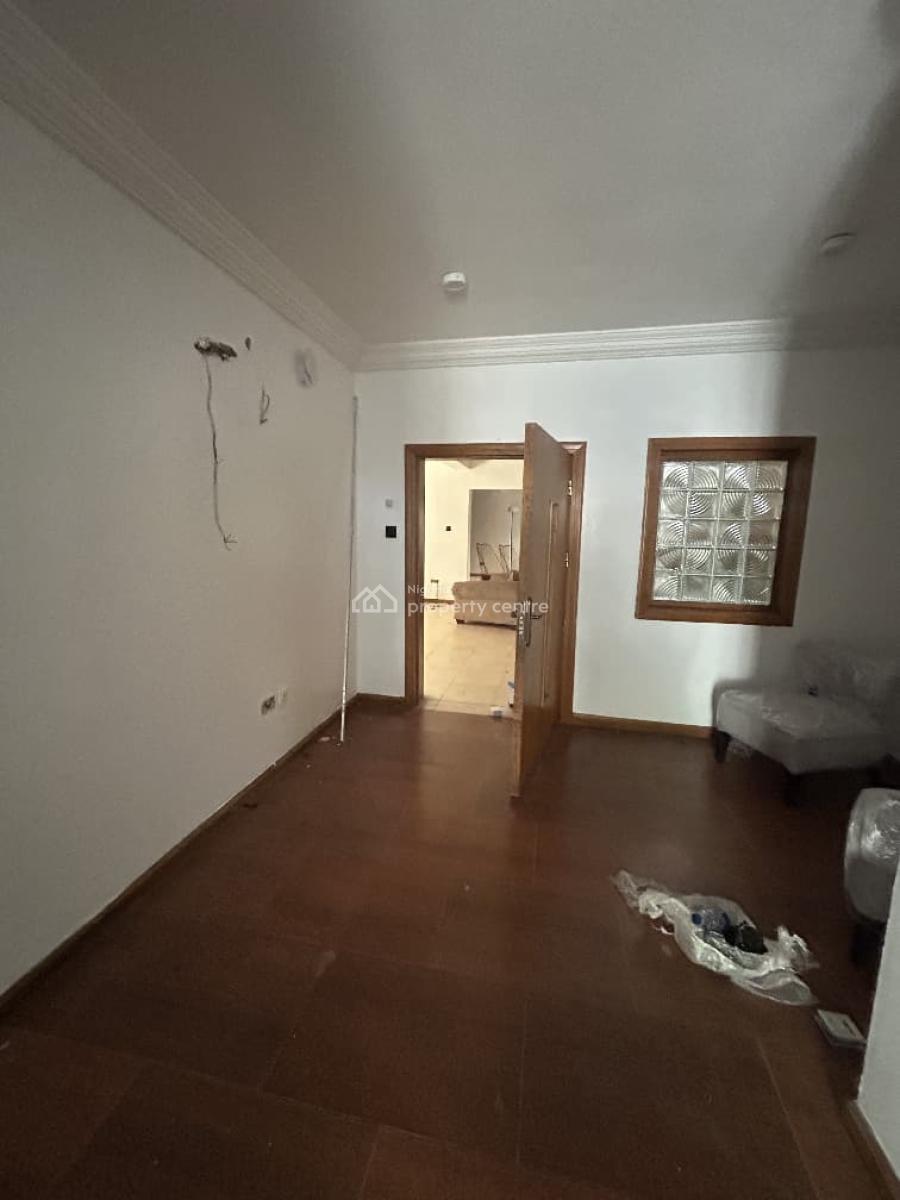 4 Bedroom Semi-detached Duplex with One Room Bq, Lekki Phase 1, Lekki, Lagos, Semi-detached Duplex for Rent