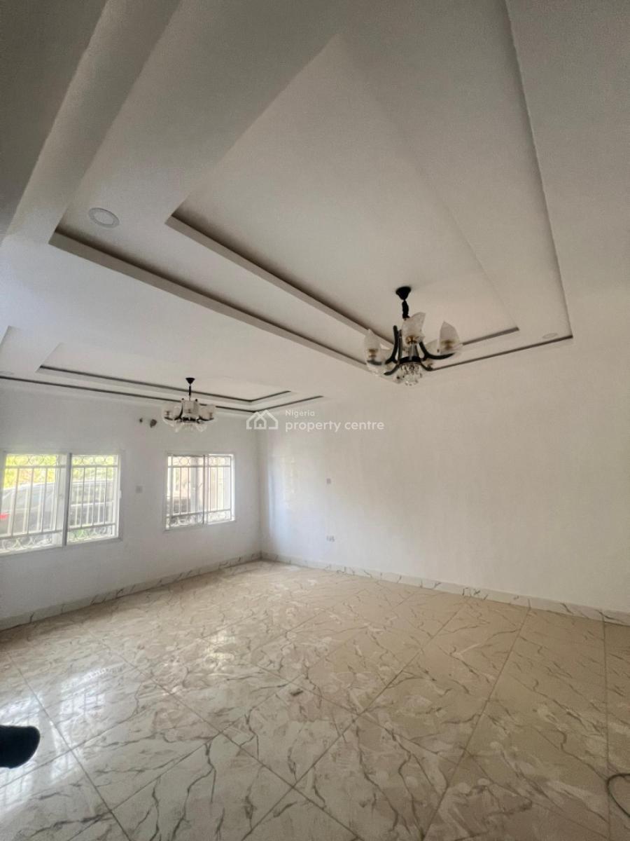 Luxury 4 Bedroom Terrace Duplex, Guzape Main, Guzape District, Abuja, Terraced Duplex for Sale