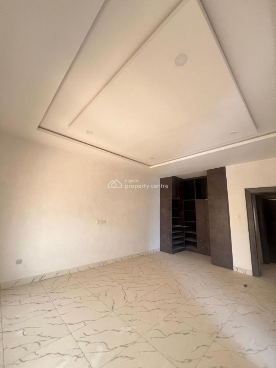 Luxury 4 Bedroom Terrace Duplex, Guzape Main, Guzape District, Abuja, Terraced Duplex for Sale