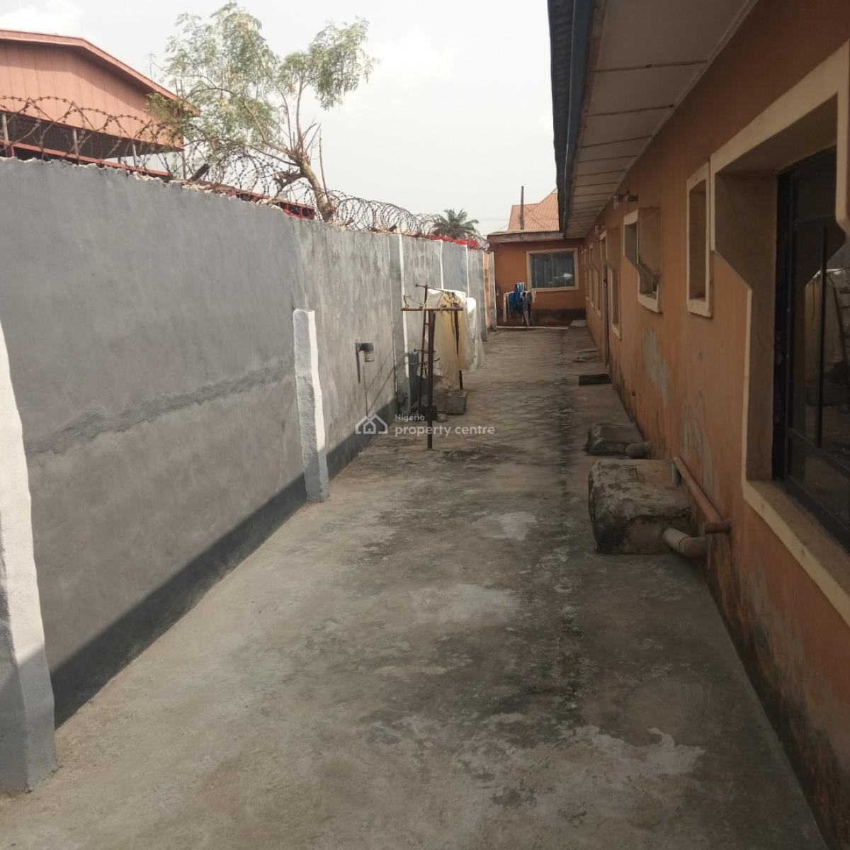 a Bungalow Sitting on a Plot of Land Measuring 679sqm, Itamaga, Ikorodu, Ikorodu, Lagos, Semi-detached Bungalow for Sale
