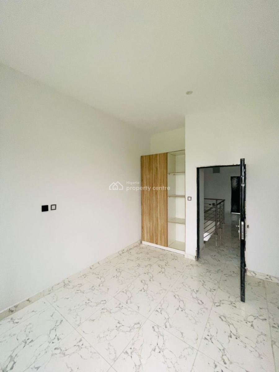 Well Spacious 4 Bedroom Semi Detached, Ajah, Lagos, Semi-detached Duplex for Sale