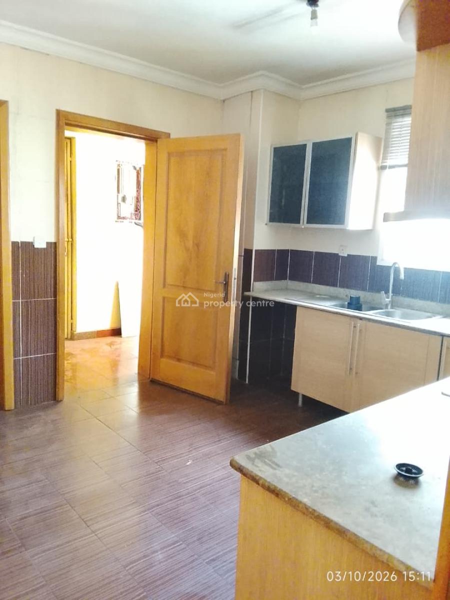 3 Bedroom Apartment on 3rd Floor with Bq, Elevator and Swimming Pool, Lekki Phase 1, Lekki, Lagos, House for Rent