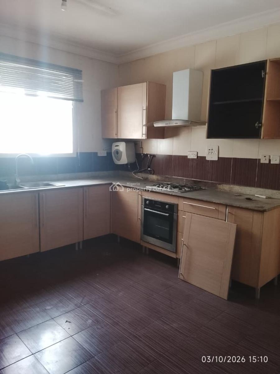 3 Bedroom Apartment on 3rd Floor with Bq, Elevator and Swimming Pool, Lekki Phase 1, Lekki, Lagos, House for Rent