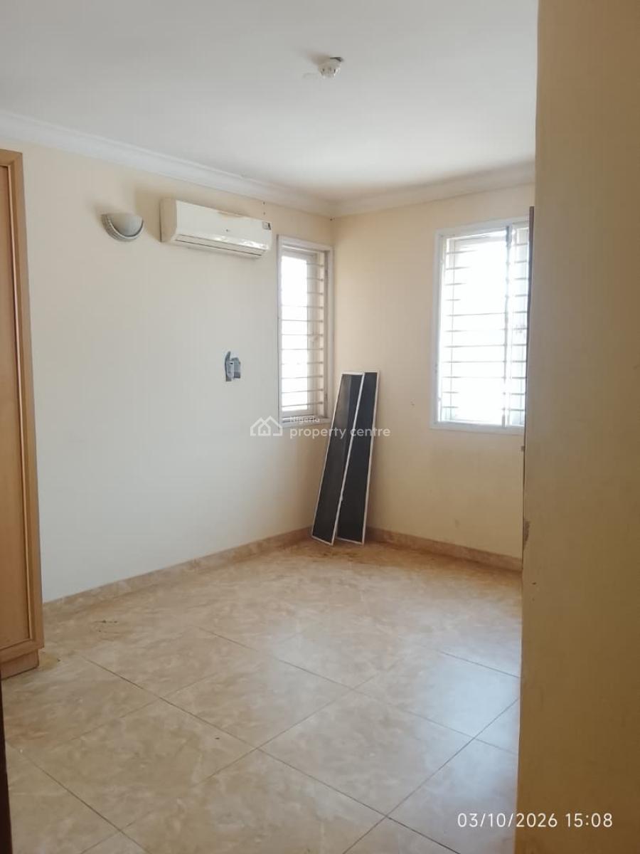 3 Bedroom Apartment on 3rd Floor with Bq, Elevator and Swimming Pool, Lekki Phase 1, Lekki, Lagos, House for Rent