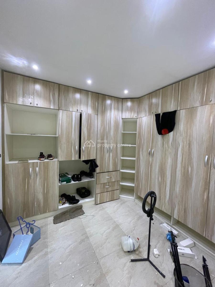 Nice 4 Bedrooms Terrace Duplex with Bq, Osapa, Lekki, Lagos, Terraced Duplex for Rent