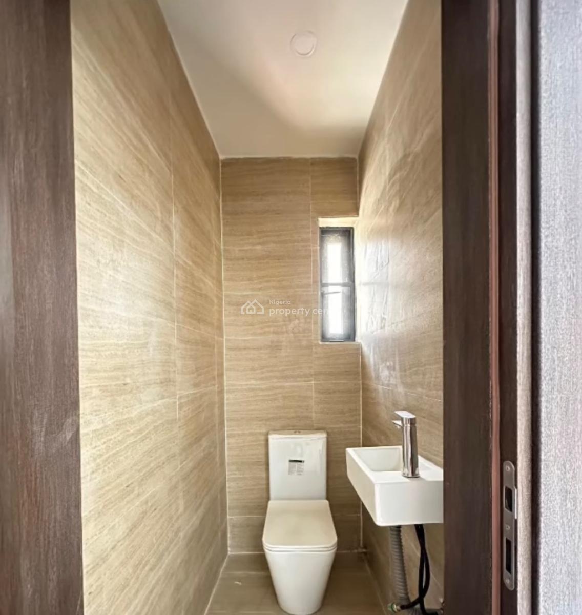 4 Bedroom Terrace + Bq + Gym + Pool, Lekki Phase 1, Lekki, Lagos, Terraced Duplex for Sale