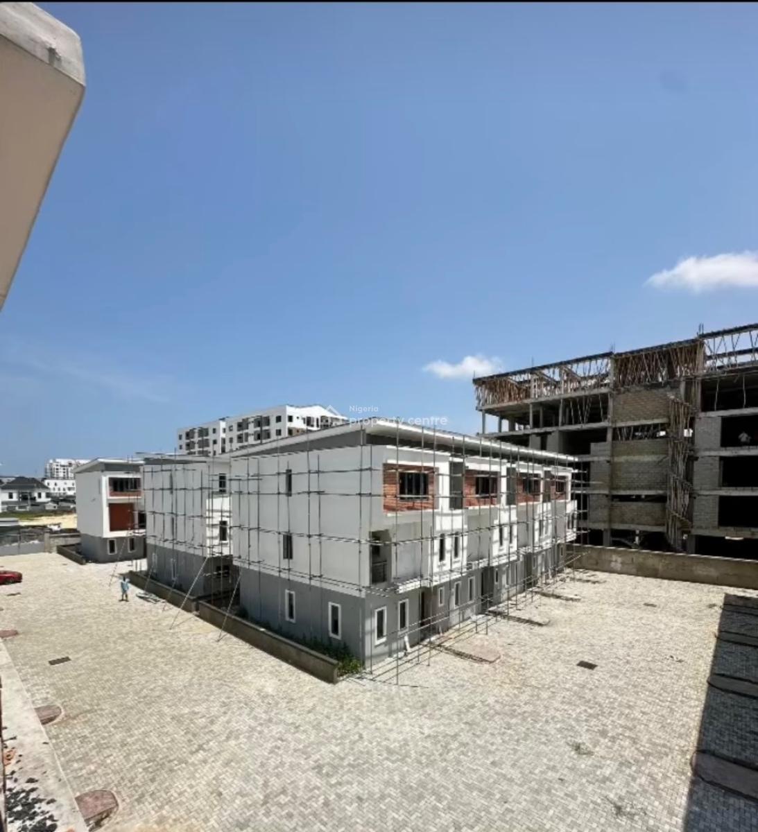 4 Bedroom Terrace + Bq + Gym + Pool, Lekki Phase 1, Lekki, Lagos, Terraced Duplex for Sale