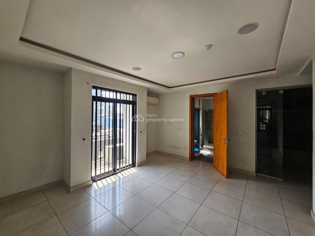 Exquisitely Built 3 Bedroom Serviced Apartment, Lekki Phase 1, Lekki, Lagos, Flat / Apartment for Rent