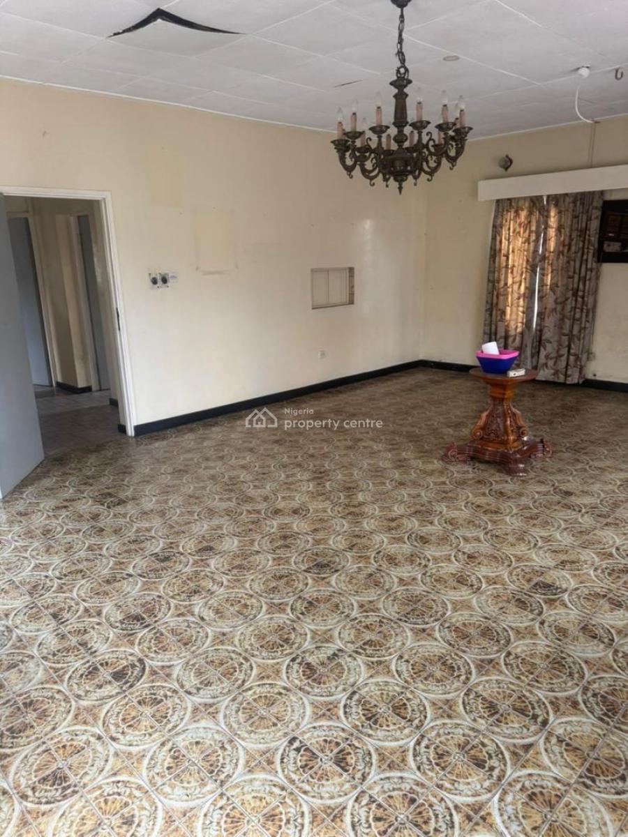 Spacious Detached 3 Bedroom Bungalow, Adeniran, Surulere, Lagos, Office Space for Rent