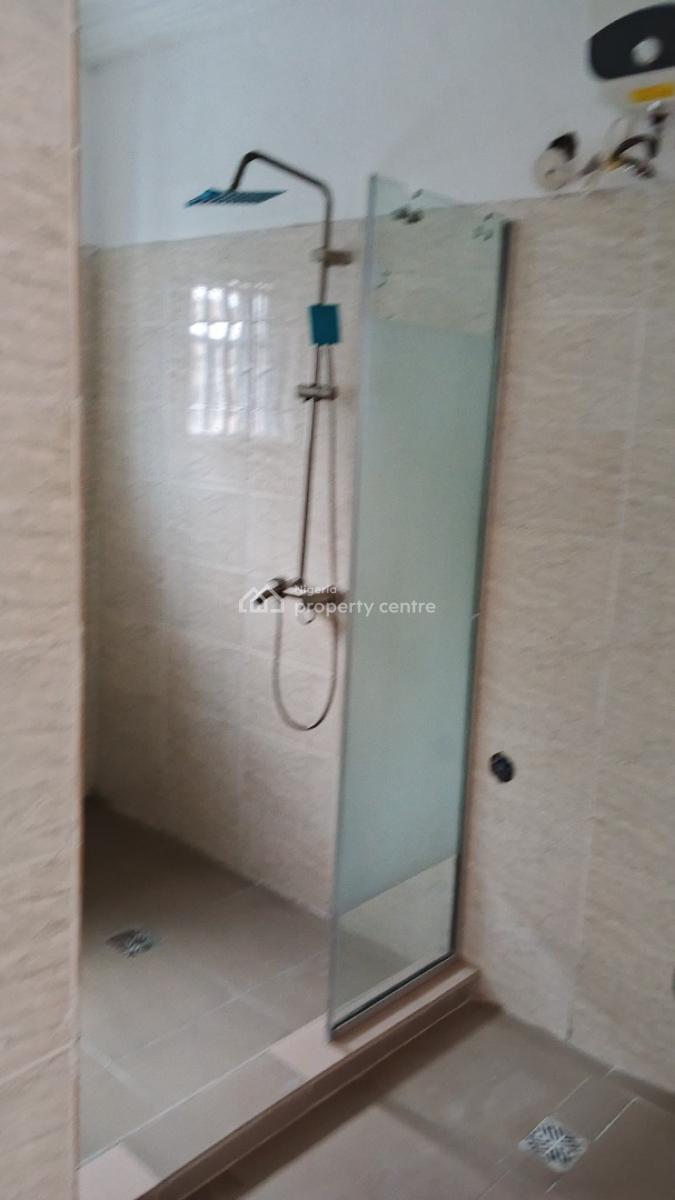Luxury 3bedroom Flat with Bq, Off Mobil Road, Ilaje, Ajah, Lagos, Flat / Apartment for Rent
