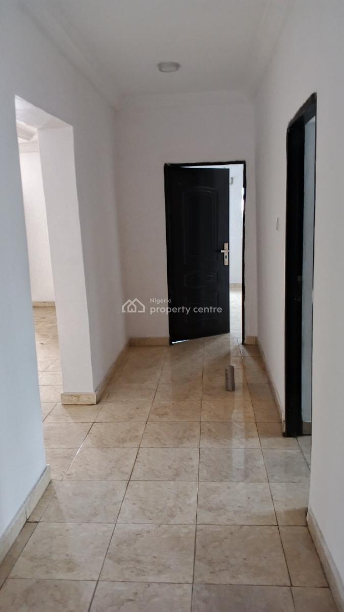 Luxury 3bedroom Flat with Bq, Off Mobil Road, Ilaje, Ajah, Lagos, Flat / Apartment for Rent