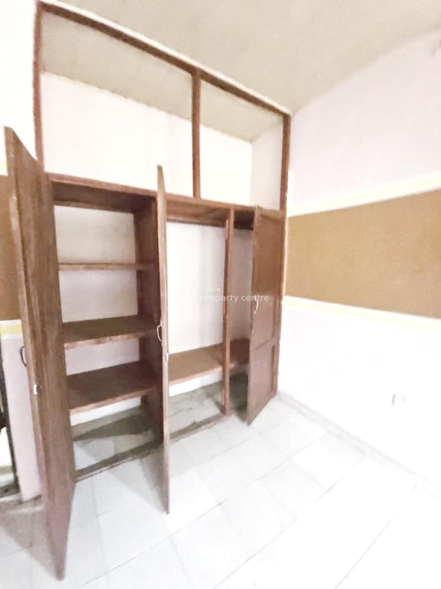Luxury 3 Bedroom Flat, Gra Phase 1, Magodo, Lagos, Flat / Apartment for Rent