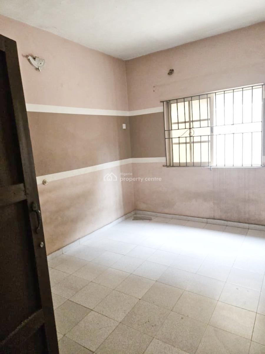 Luxury 3 Bedroom Flat, Gra Phase 1, Magodo, Lagos, Flat / Apartment for Rent