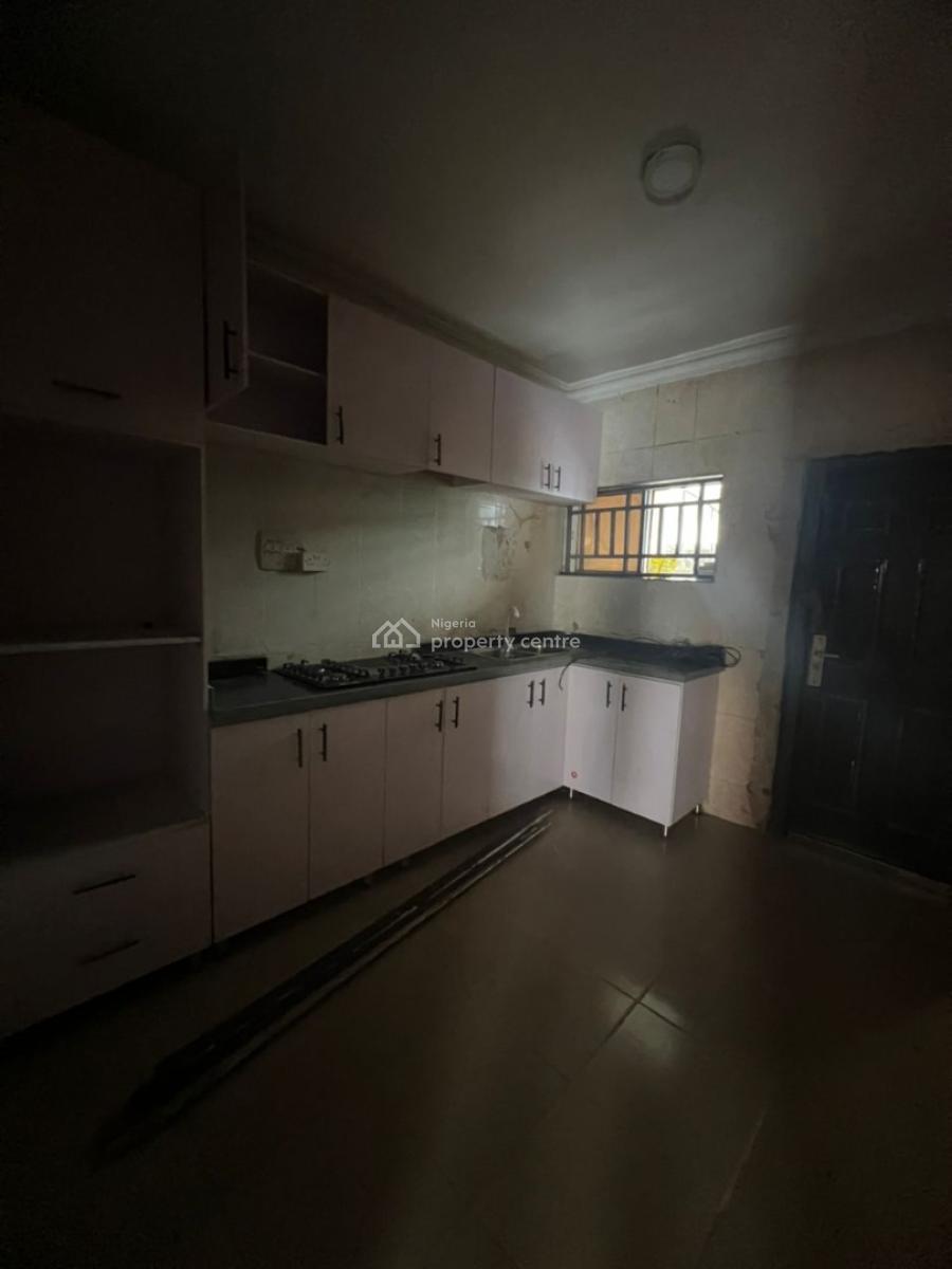 Self Serviced Spacious and Well Ventilated 3 Bedroom Flat in a Serene Environment, Salem, Ikate, Lekki, Lagos, Flat / Apartment for Rent