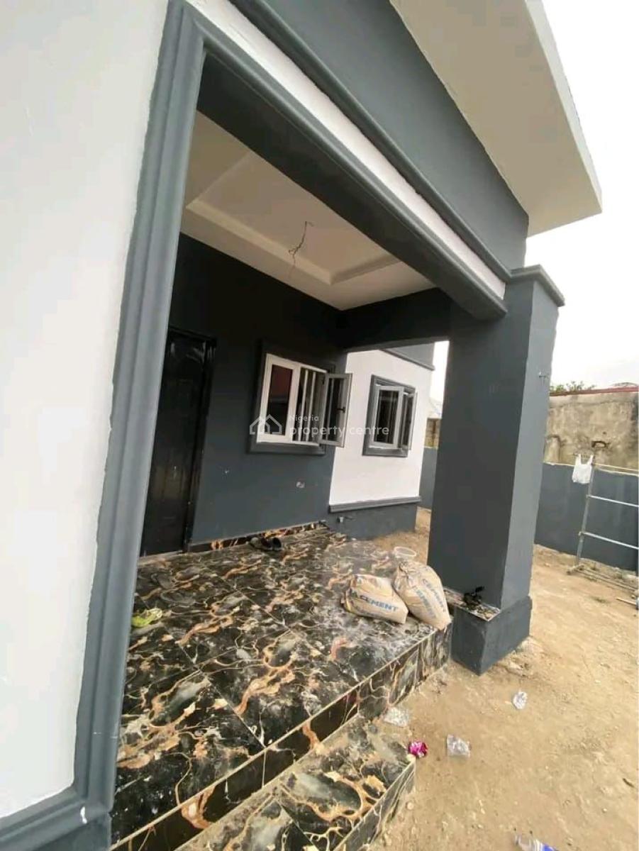 Virgin 2 Bedroom Bungalow, Calabar Itu Road, Uyo, Akwa Ibom, Detached Bungalow for Sale