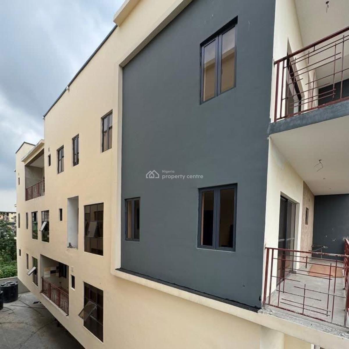 Exquisitely Built and Furnished 4 Bedrooms Terraced Duplex, Obanikoro, Shomolu, Lagos, Terraced Duplex for Sale