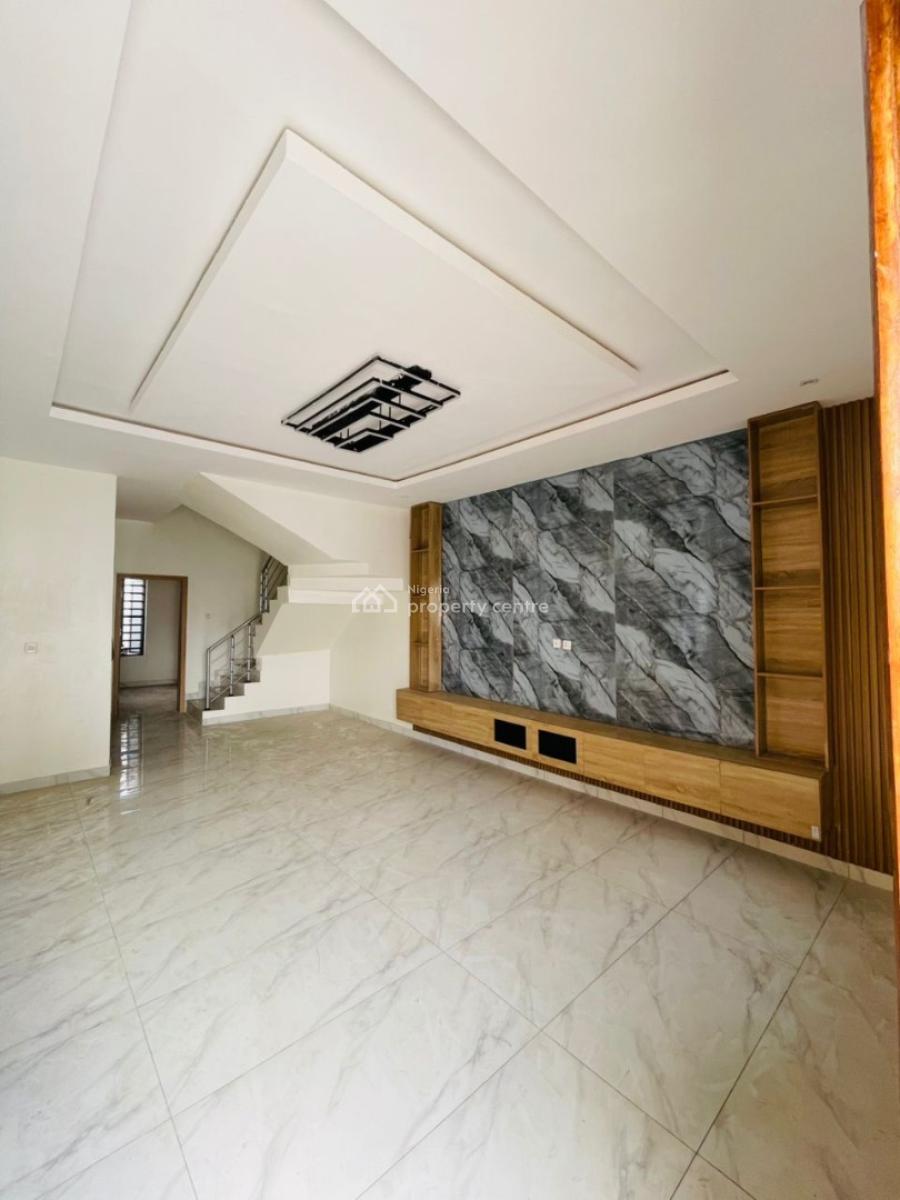 Spacious 4 Bedroom Semi Detached with a Bq, Vgc, Lekki, Lagos, Semi-detached Duplex for Rent