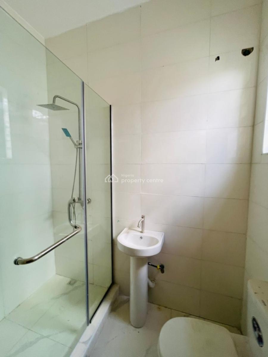 Spacious 4 Bedroom Semi Detached with a Bq, Vgc, Lekki, Lagos, Semi-detached Duplex for Rent