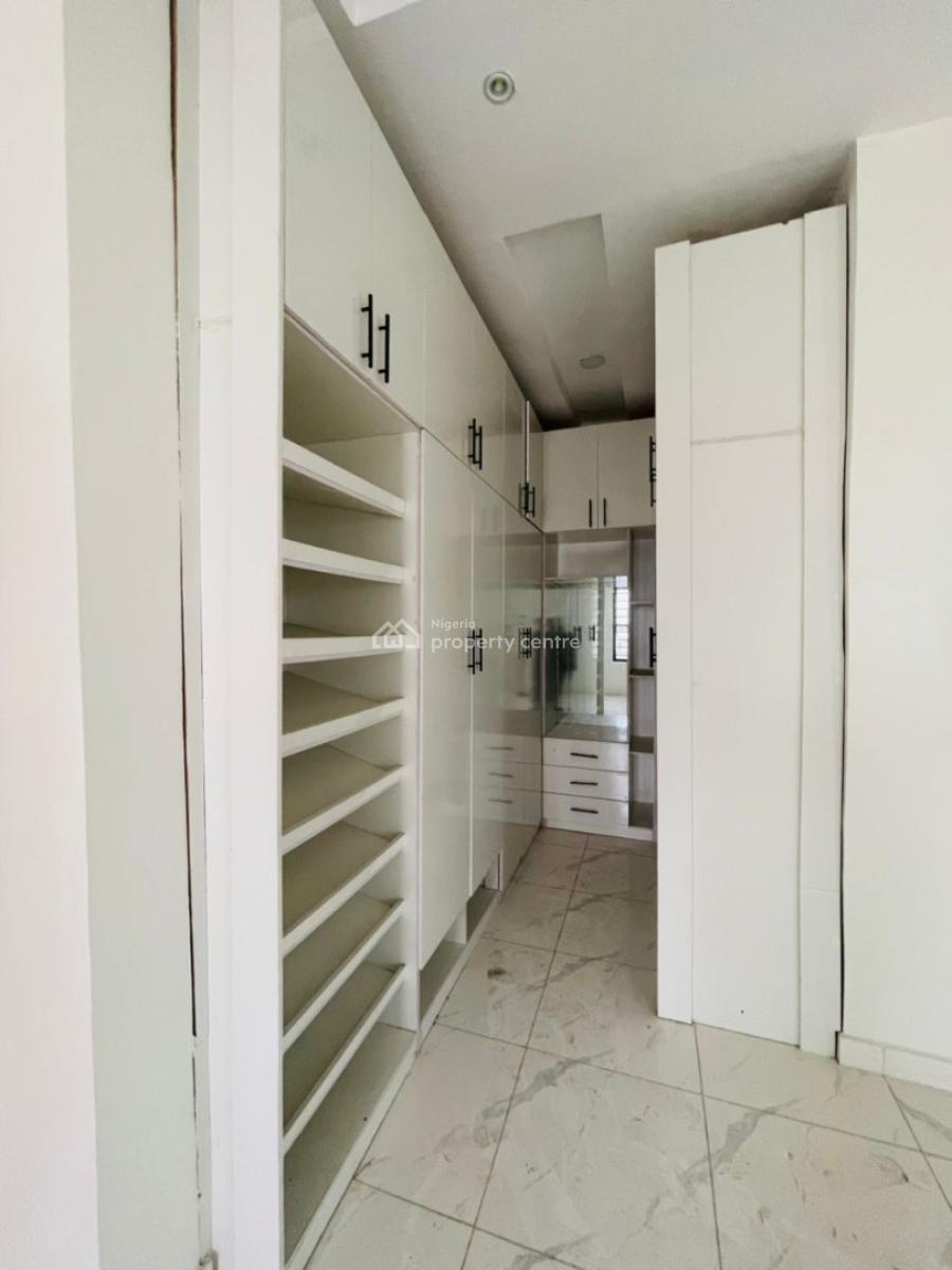 Spacious 4 Bedroom Semi Detached with a Bq, Vgc, Lekki, Lagos, Semi-detached Duplex for Rent