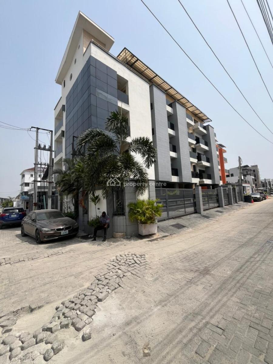 2 Bedrooms All Ensuite Apartment, Ologolo, Lekki, Lagos, Flat / Apartment for Rent