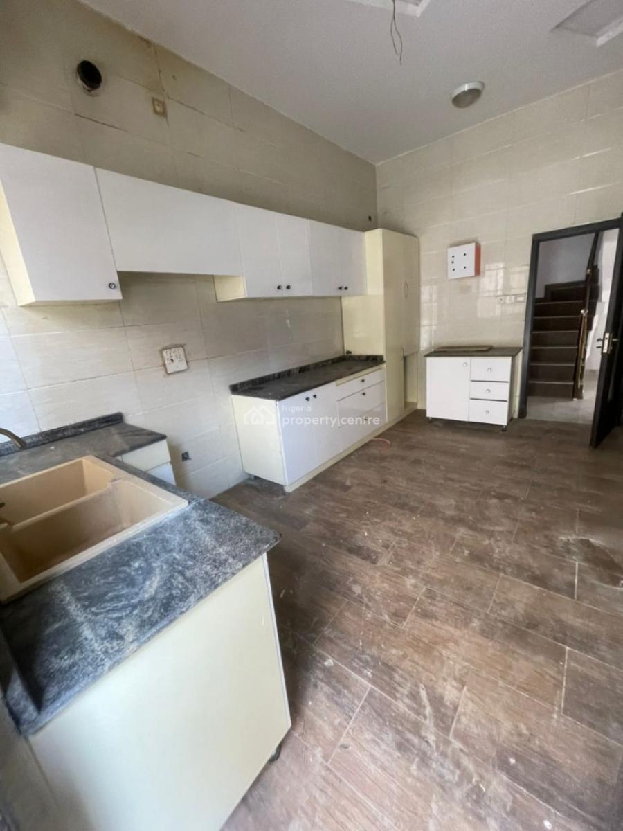 Well Maintain 4 Bedroom Fully Detached Duplex with Bq, Chevron, Lekki Expressway, Lekki, Lagos, Detached Duplex for Rent