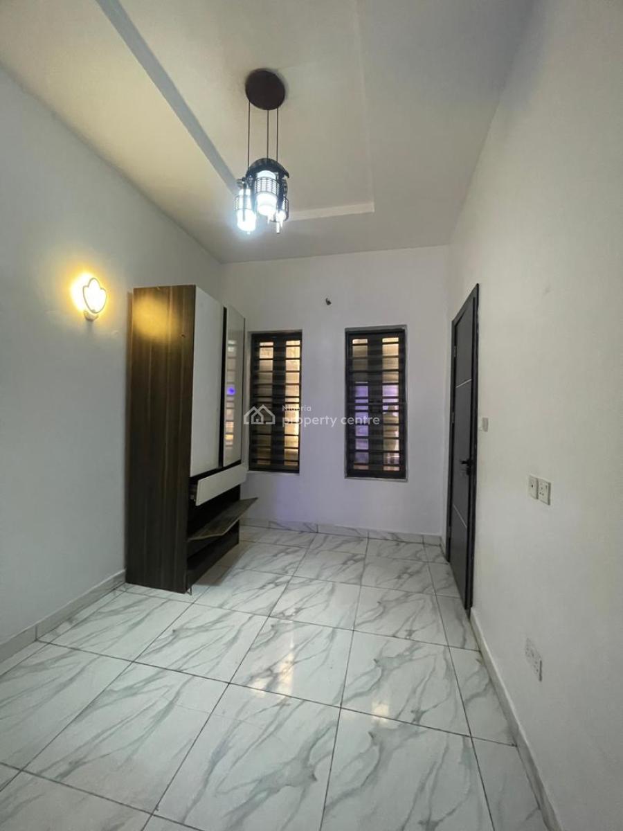 4 Bedroom Semi Detached Duplex in a Secured Estate, Chevron, Lekki, Lagos, Semi-detached Duplex for Rent