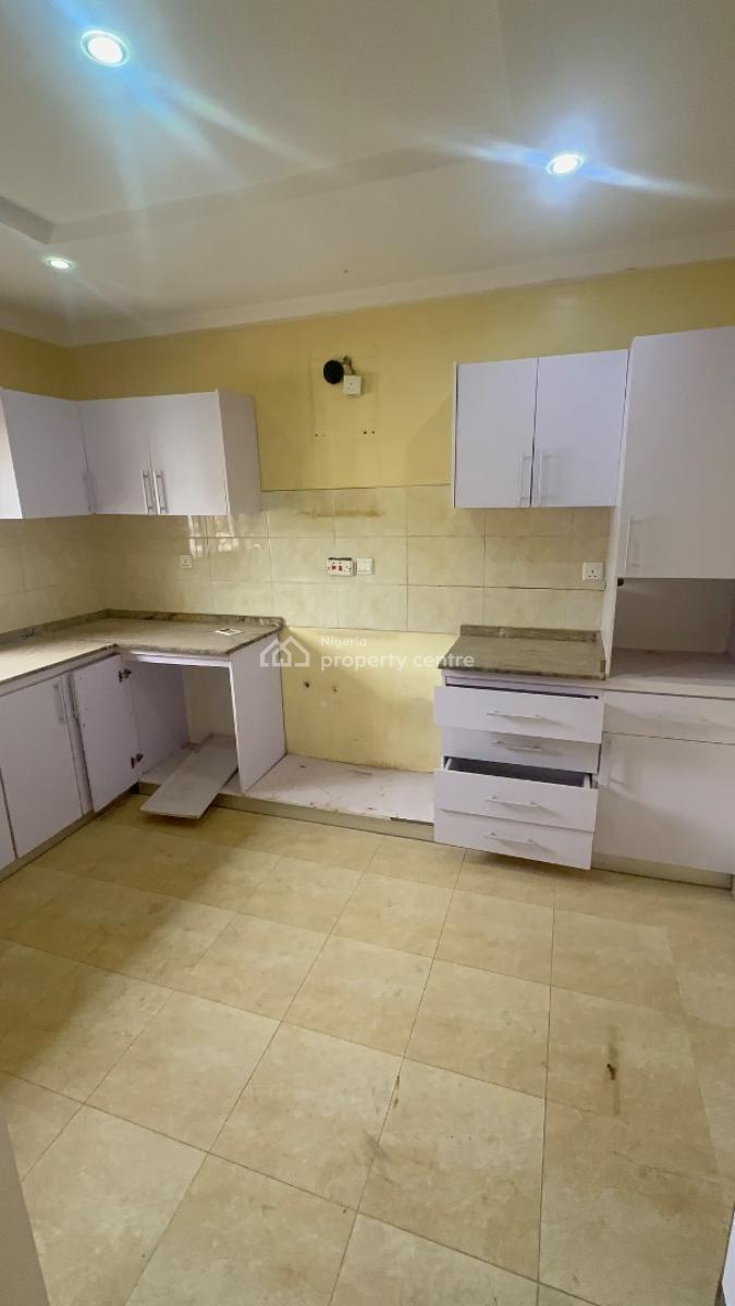 Asokoro  2bedroom Apartment in a Serene Environment, Asokoro District, Abuja, Flat / Apartment for Rent