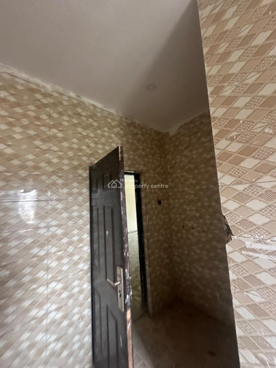 Excellent Spacious 2 Bedroom Bungalow, Back of Suncity, Galadimawa, Abuja, House for Rent