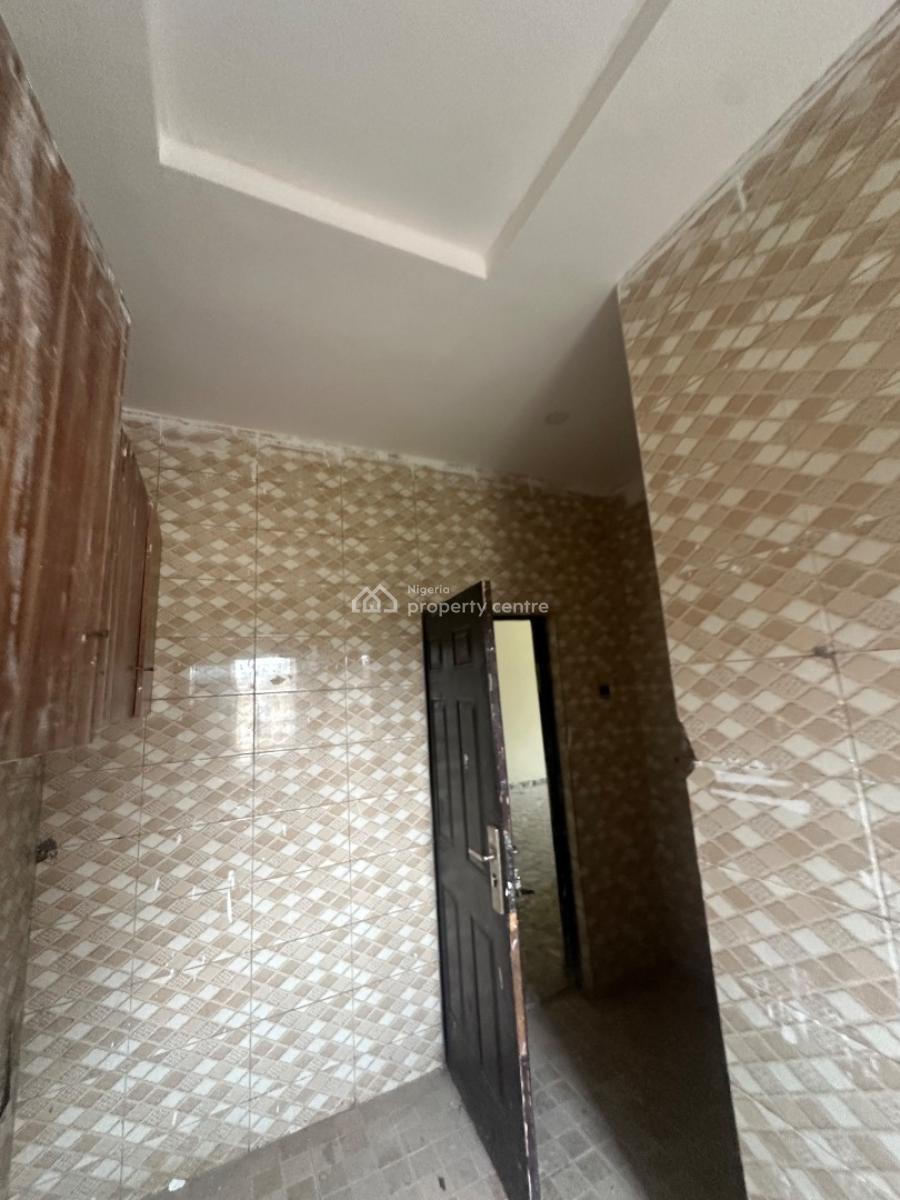Excellent Spacious 2 Bedroom Bungalow, Back of Suncity, Galadimawa, Abuja, House for Rent