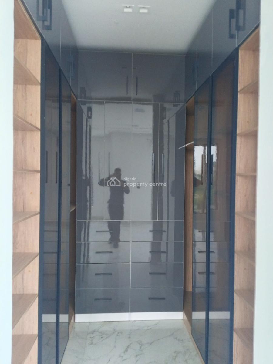 Luxury and Spacious 5 Bedroom Semi-detached Duplex with Bq, Cowry Creek Estate, Ikate, Lekki Phase 1, Lekki, Lagos, Semi-detached Duplex for Sale