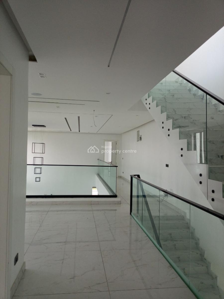 Luxury and Spacious 5 Bedroom Semi-detached Duplex with Bq, Cowry Creek Estate, Ikate, Lekki Phase 1, Lekki, Lagos, Semi-detached Duplex for Sale