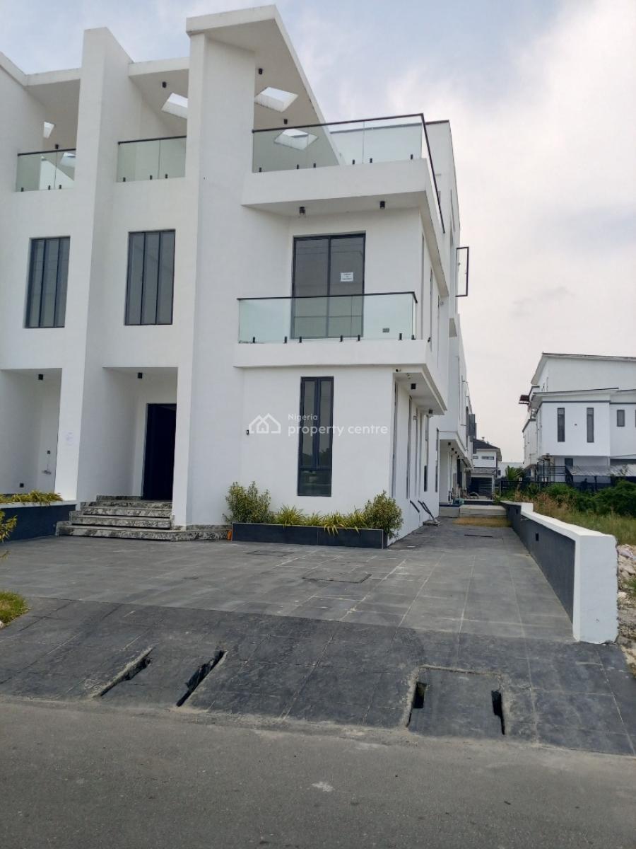 Luxury and Spacious 5 Bedroom Semi-detached Duplex with Bq, Cowry Creek Estate, Ikate, Lekki Phase 1, Lekki, Lagos, Semi-detached Duplex for Sale