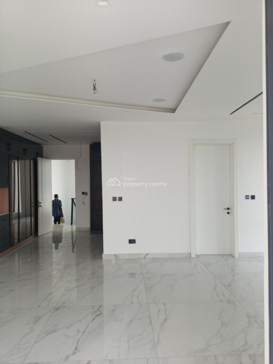 Luxury and Spacious 5 Bedroom Semi-detached Duplex with Bq, Cowry Creek Estate, Ikate, Lekki Phase 1, Lekki, Lagos, Semi-detached Duplex for Sale