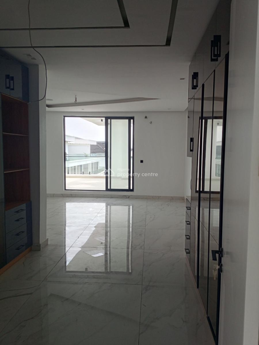 Luxury and Spacious 5 Bedroom Semi-detached Duplex with Bq, Cowry Creek Estate, Ikate, Lekki Phase 1, Lekki, Lagos, Semi-detached Duplex for Sale