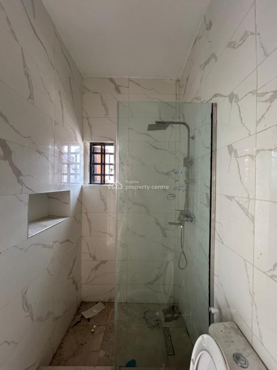 2 Bedrooms Apartment, Ologolo, Lekki, Lagos, Flat / Apartment for Rent