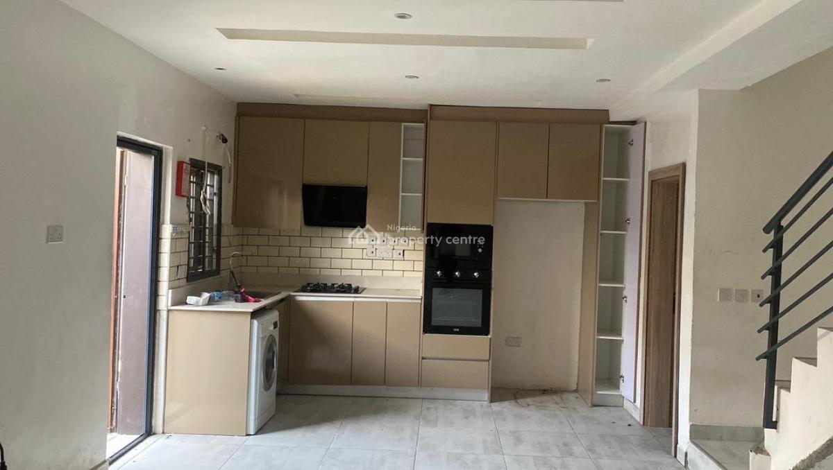 Luxury 2-bedroom Maisonette Apartment on Ground Floor, Off Freedom Way, Ikate Elegushi, Lekki, Lagos, Flat / Apartment for Rent