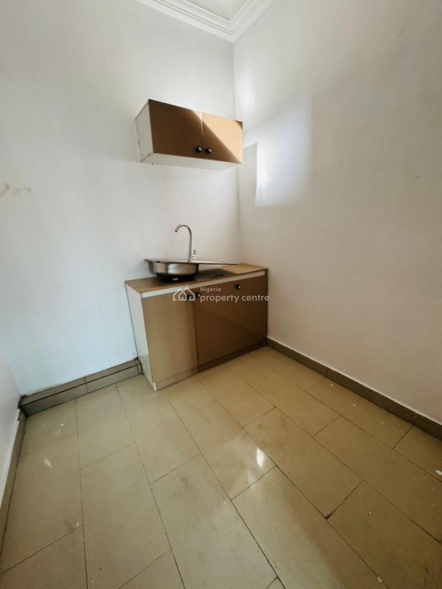 Nice Beautiful Converted 2 Bedroom Flat Upstairs, Chevron, Lekki, Lagos, Flat / Apartment for Rent