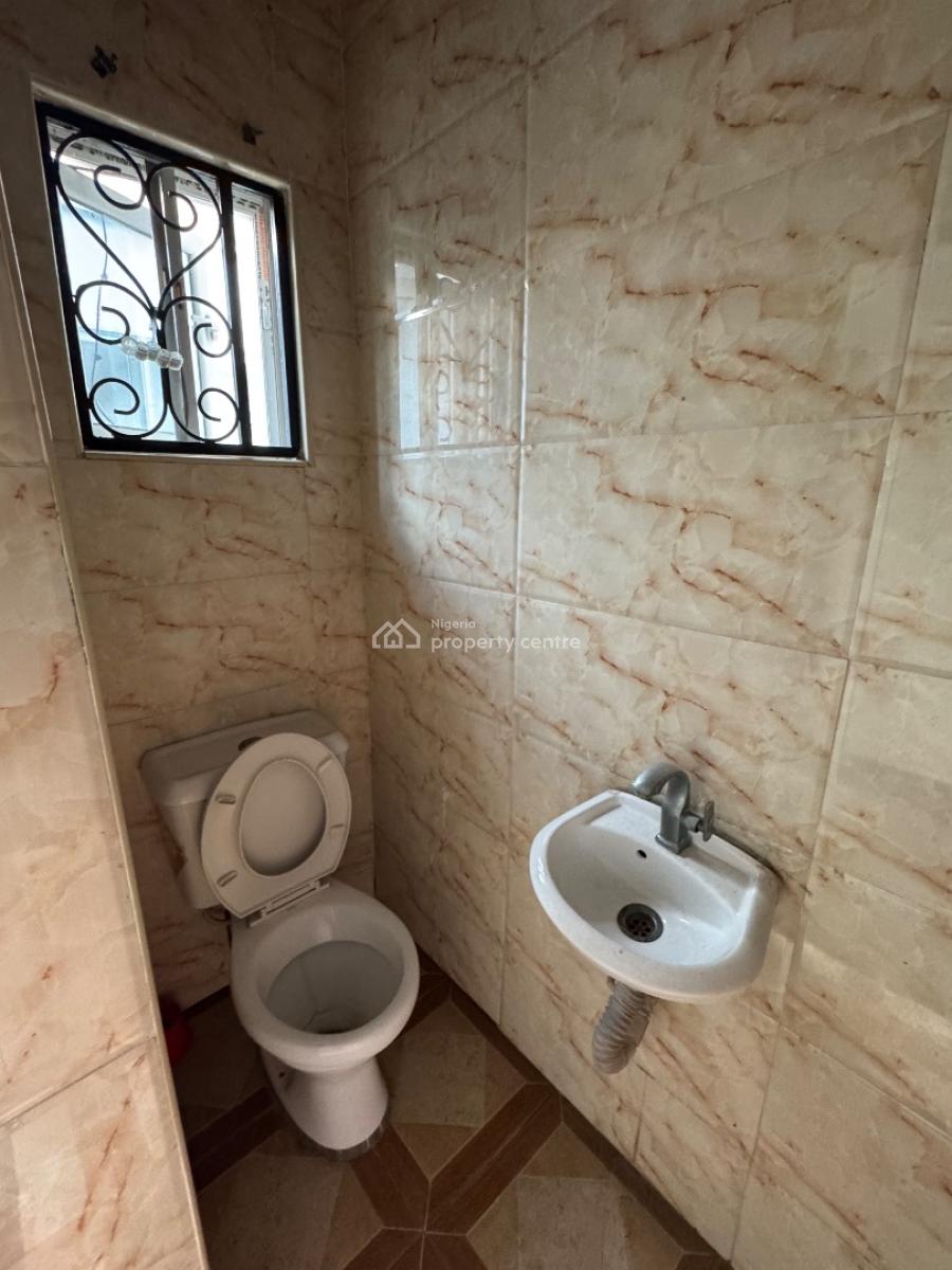 a 2 Bedroom Duplex with 2 People in The Compound, Lekki Phase 1, Lekki, Lagos, Terraced Duplex for Rent