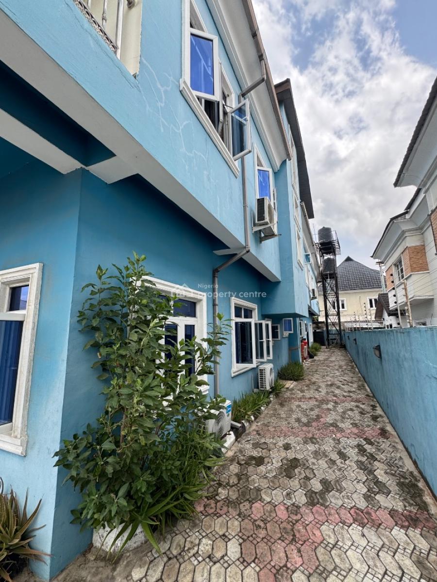 a 2 Bedroom Duplex with 2 People in The Compound, Lekki Phase 1, Lekki, Lagos, Terraced Duplex for Rent