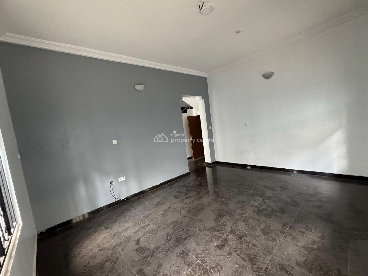 a 2 Bedroom Duplex with 2 People in The Compound, Lekki Phase 1, Lekki, Lagos, Terraced Duplex for Rent